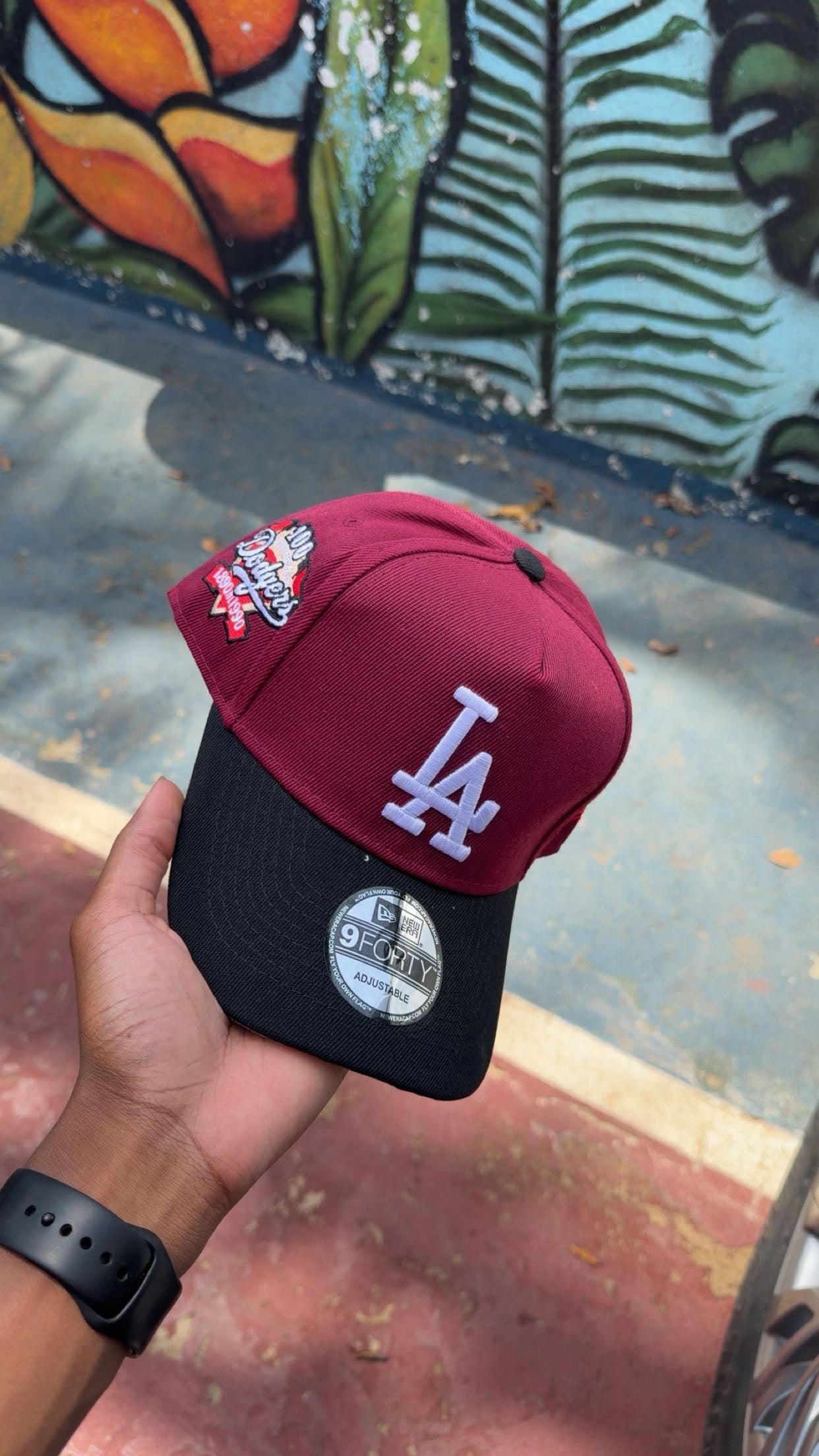 LA CAP RED/BLACK